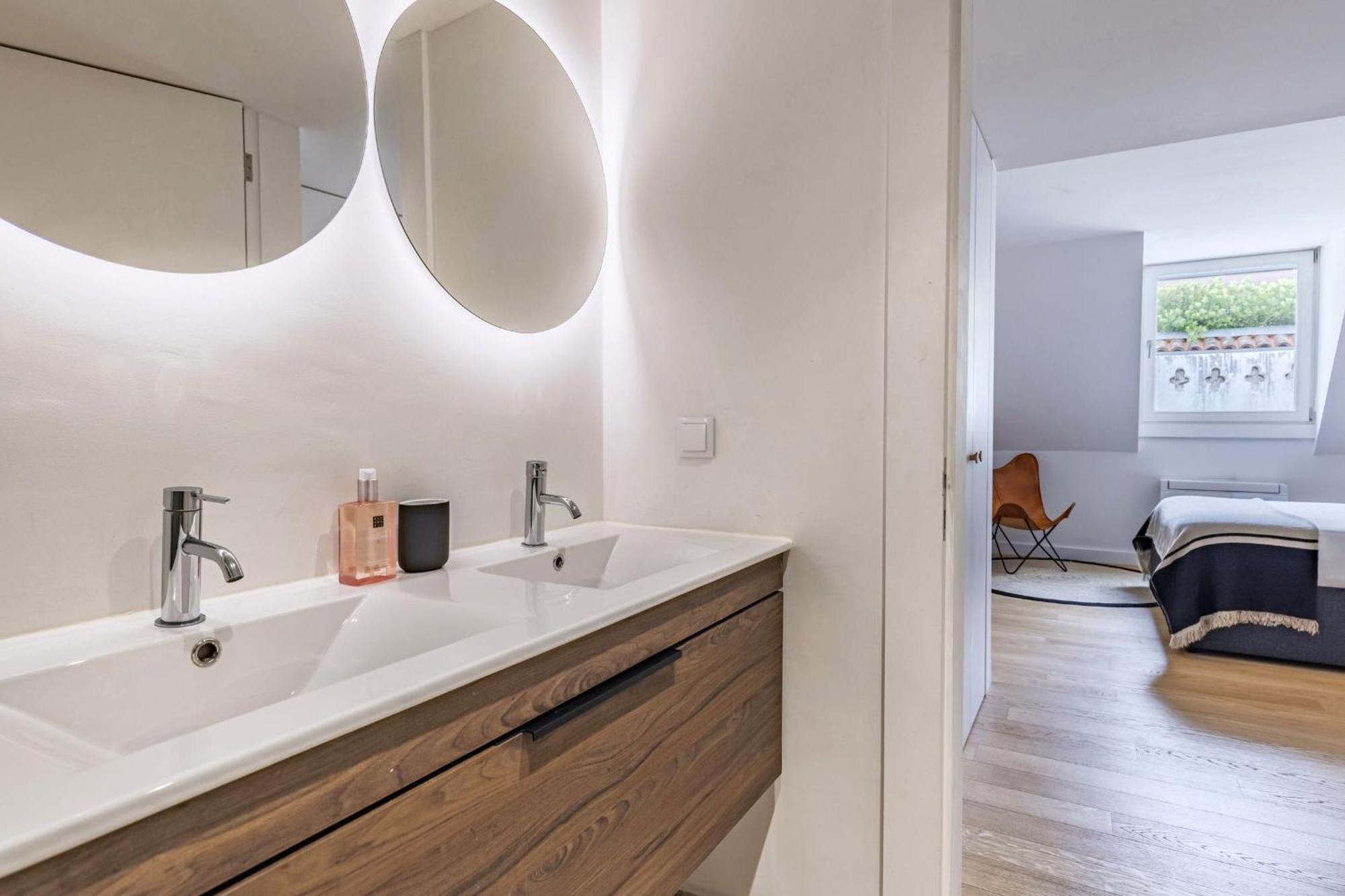 Lovelystay - Penthouse On The Tagus In Alfama Lisbon